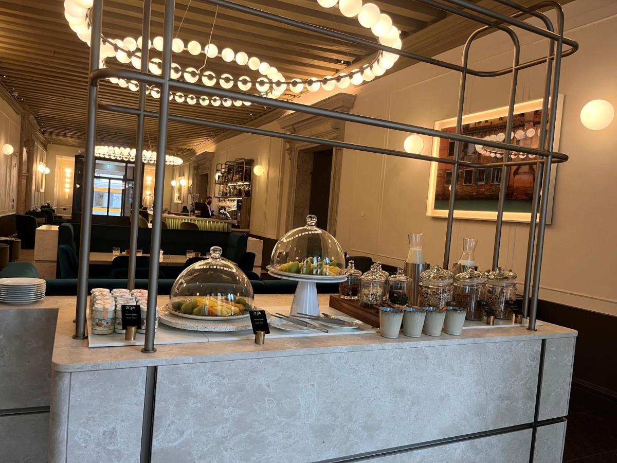 Radisson Collection Hotel, Palazzo Nani ונציה מראה חיצוני תמונה The interior of the lounge