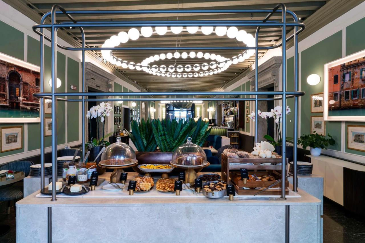 Radisson Collection Hotel, Palazzo Nani ונציה מראה חיצוני תמונה The interior of the restaurant