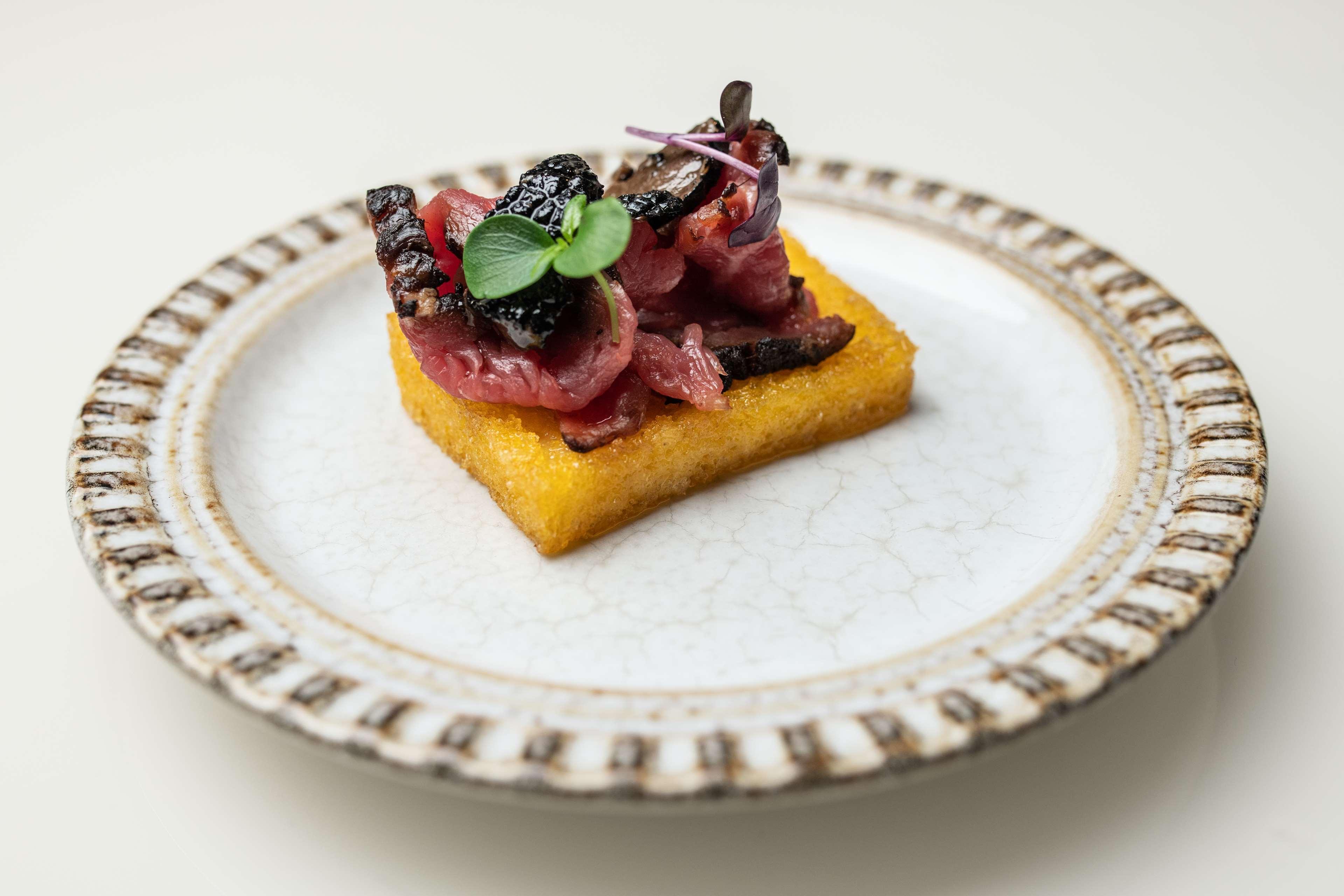 Radisson Collection Hotel, Palazzo Nani ונציה מראה חיצוני תמונה A plate of polenta