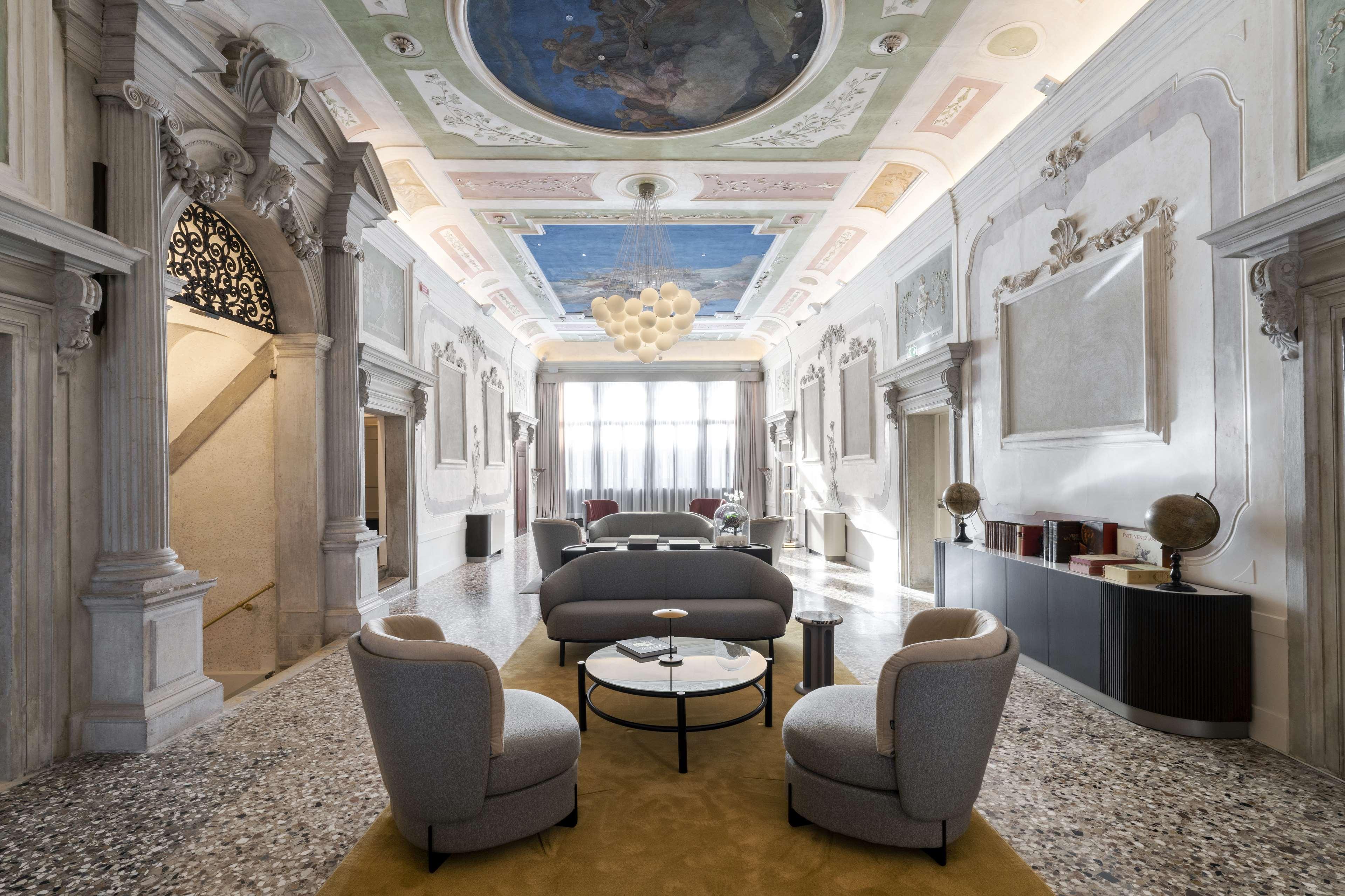 Radisson Collection Hotel, Palazzo Nani ונציה מראה חיצוני תמונה The Library