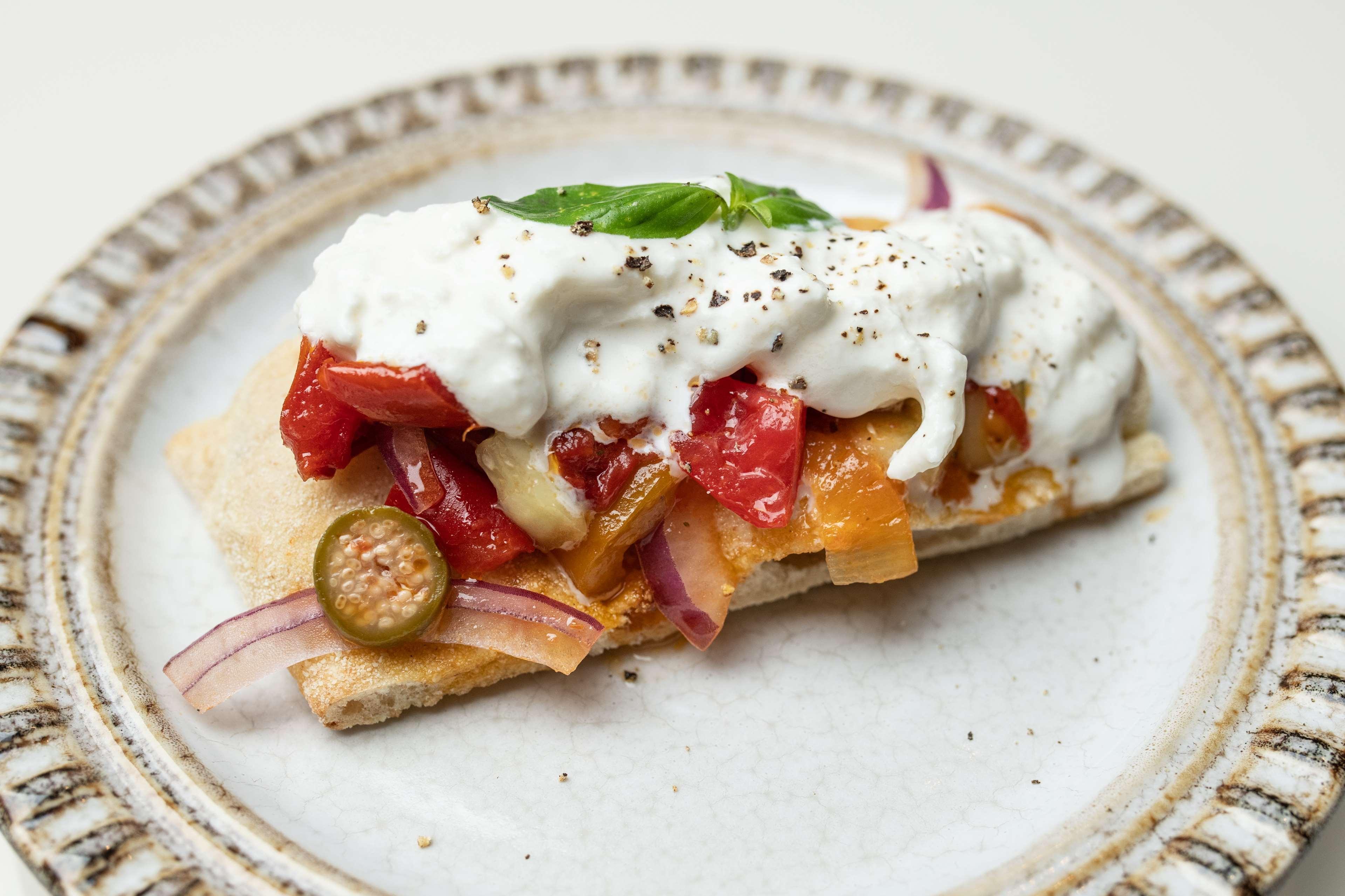 Radisson Collection Hotel, Palazzo Nani ונציה מראה חיצוני תמונה A vegetarian naan pizza