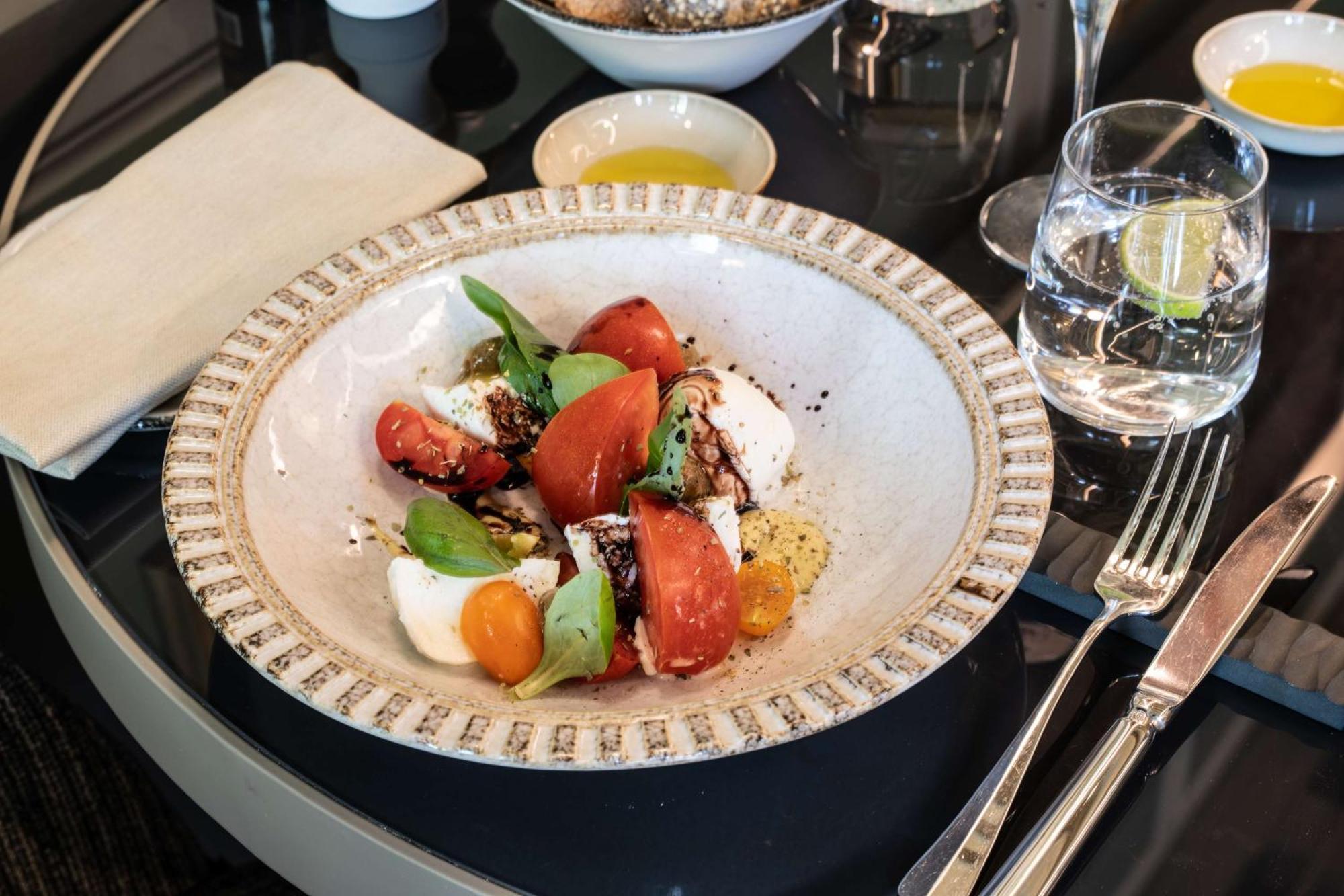 Radisson Collection Hotel, Palazzo Nani ונציה מראה חיצוני תמונה Caprese salad
